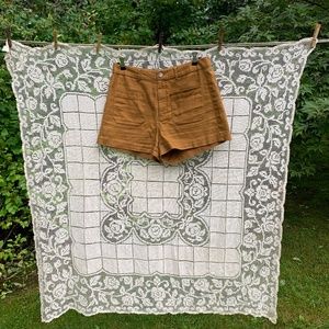 Linen/Cotton Shorts with Pocket Detail